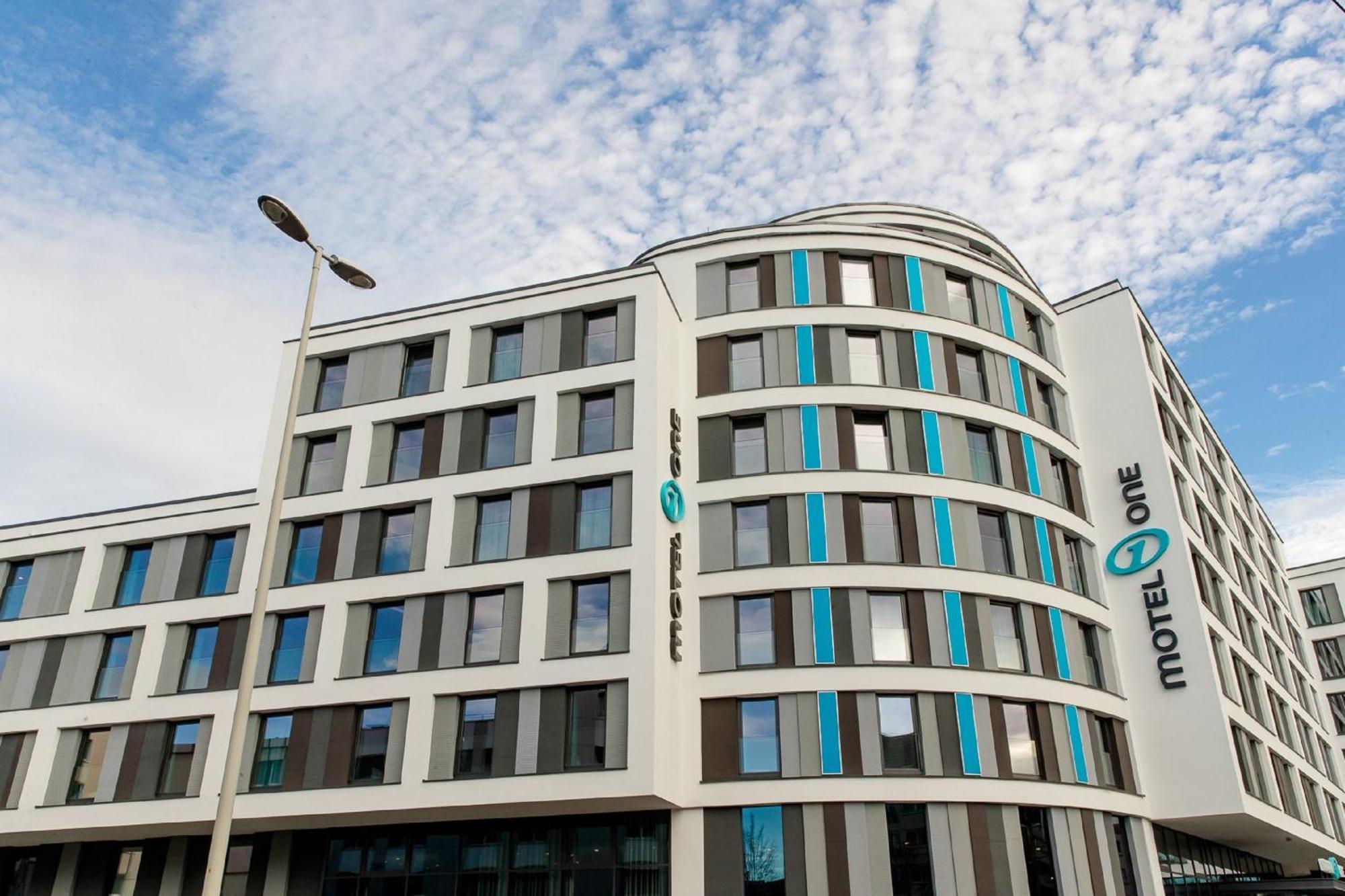 Motel One Bonn-Beethoven Екстериор снимка